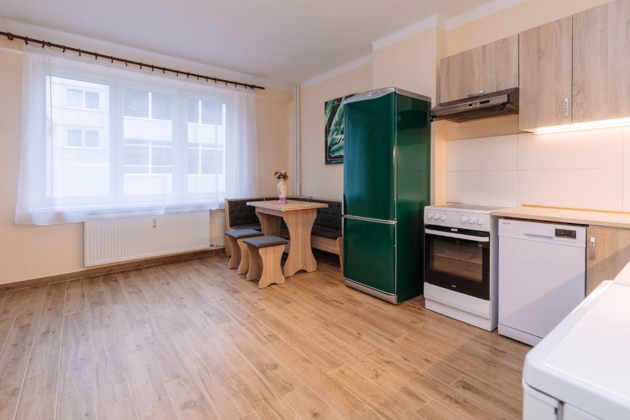 Apartments Tgm 11 カルロヴィ・ヴァリ エクステリア 写真