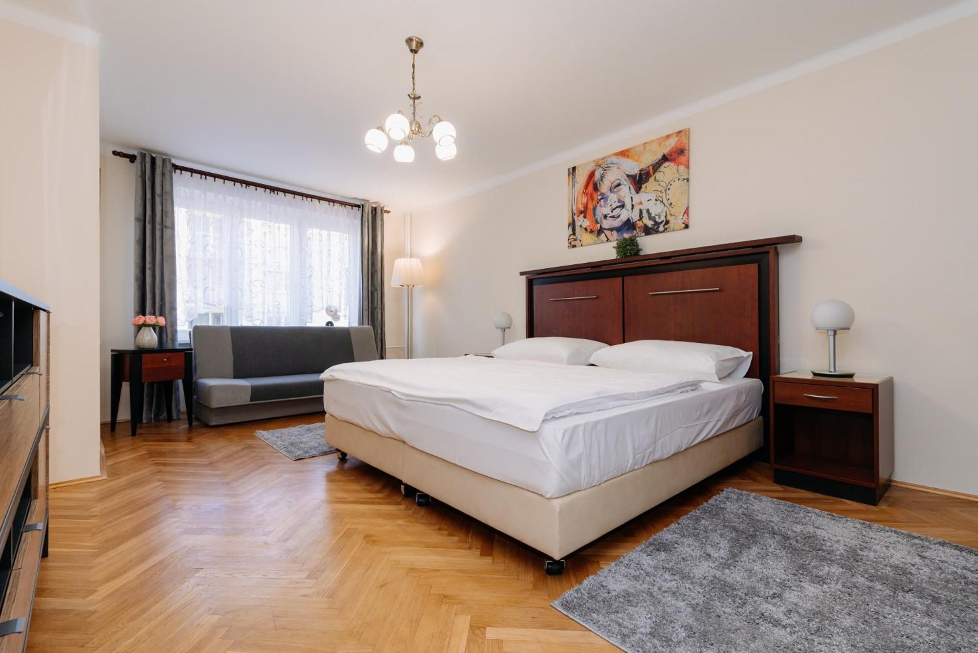 Apartments Tgm 11 カルロヴィ・ヴァリ エクステリア 写真
