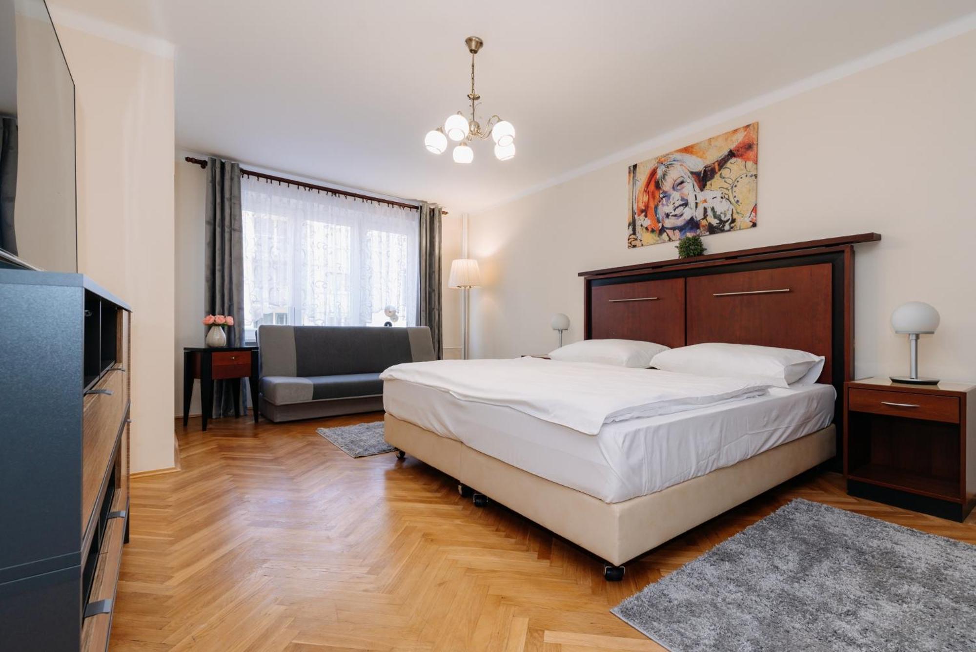 Apartments Tgm 11 カルロヴィ・ヴァリ エクステリア 写真