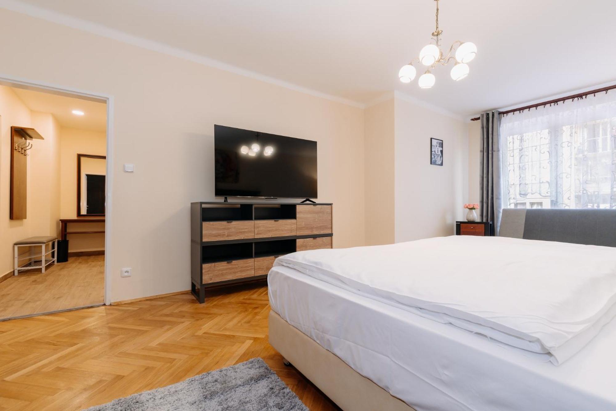 Apartments Tgm 11 カルロヴィ・ヴァリ エクステリア 写真